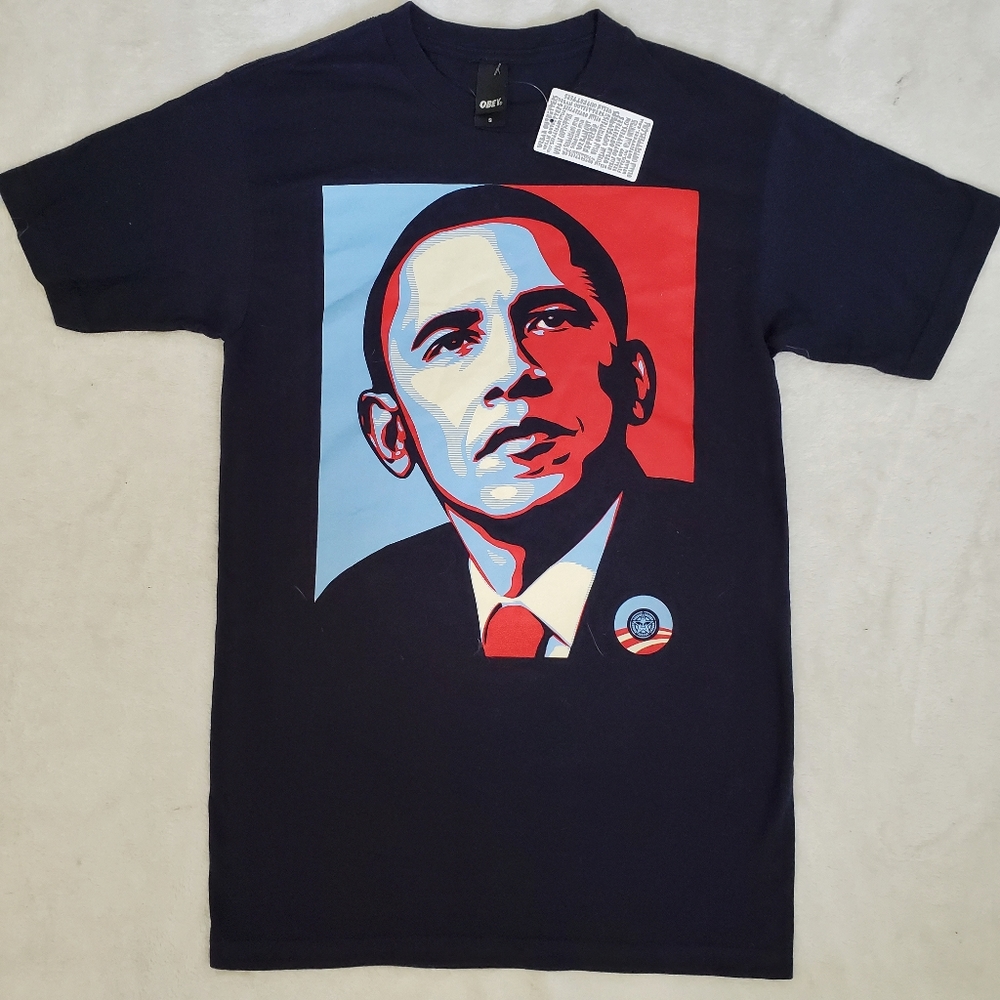 ⭐Rare⭐NWT Blue Barack Obama Obey Shirt